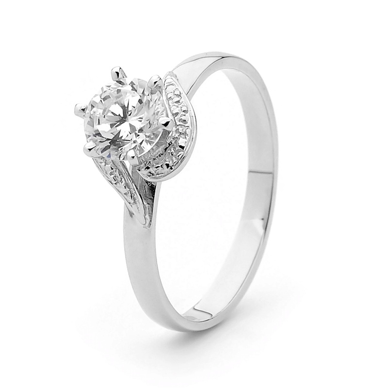 Cubic Zirconia Solitaire 18K White Gold